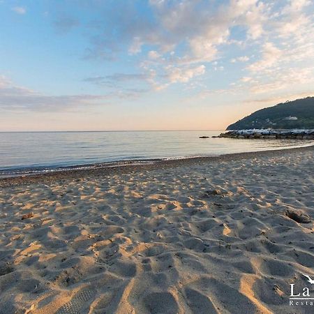 Appartamento Bellavista Кастельнуово-Маґра Екстер'єр фото